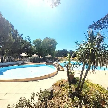 Holiday home Foret Piscine Collective Victoria 404 Saint-Jean-de-Monts